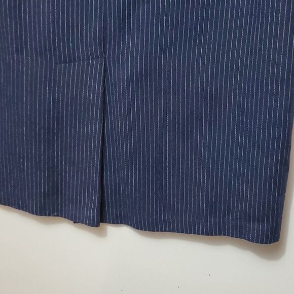 Debenhams, New, Size 16 GB - Blue and White Pinstripes - Wool - Picture 3 of 11